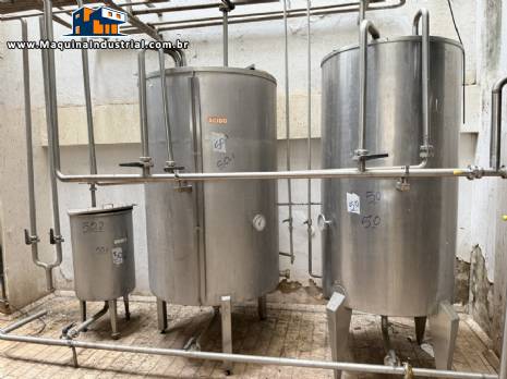 Tanques em a�o inox para armazenamento