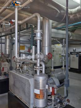Compressores Sabroe Schulz bombas de v�cuo Nash KSB reservat�rios de ar e torres de refrigera��o