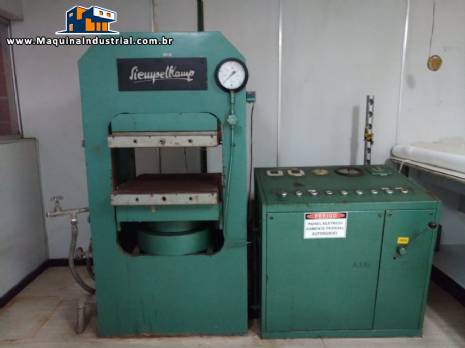 Prensa hidr�ulica 25 t Siempelkamp