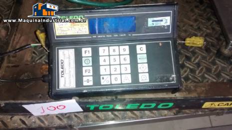 Balan�a de piso 500 kg Toledo