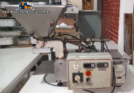 Dosadora de chocolates 2 bicos Pir�g