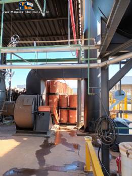 Caldeira � lenha para 10.000 kg hora de vapor