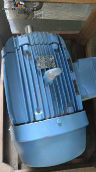 Motor el�trico WEG 8 polos 12,5 hp 873 rpm