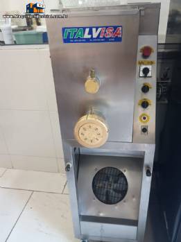 Extrusora de massa fresca curta longa lasanha 15 a 20 kg por hora Italvisa Pastaia 6