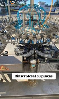 Rincer lavadora automtica com 30 pinas PET Mesal 9.000 garrafas