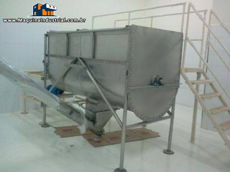 Misturador tipo Ribbon Blender em a�o inox 304