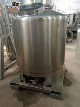 Tanque movel em ao inox com pallet inox embutido 950 litros