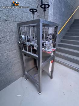 Rosqueadora tampadora por discos frico torque PRYMAXX
