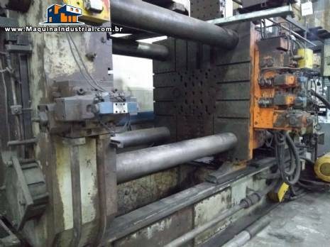 Injetora de aluminio camara fria Buhler 1.100 toneladas