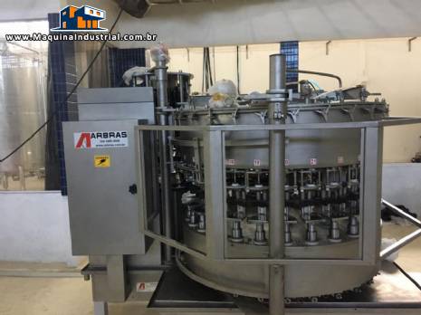 Envasadora herm�tica rotativa 28 bicos Arbras