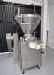Embutideira � v�cuo com torcedor e com tombador elevador Handtmann at� 6.000 kg por hora