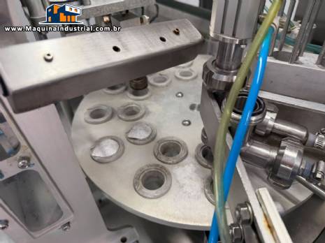 Envasadora enchedora dosadora rotativa seladora automática de cálices santa ceia copinhos Tambflex Envasadora enchedora dosadora rotativa seladora automática de cálices santa ceia copinhos Tambflex