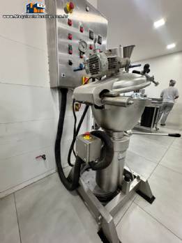 Processador cutter de alimentos em inox Geiger 25 litros Processador cutter de alimentos em inox Geiger 25 litros