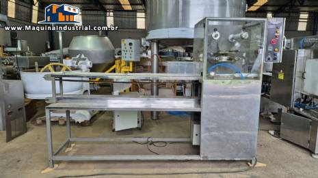 Seladora automática de potes frascos copos com selo plástico Engemaq 900 potes por hora Seladora automática de potes frascos copos com selo plástico Engemaq 900 potes por hora
